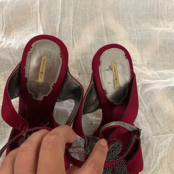 Deep red satin heels - Picture 4 of 5